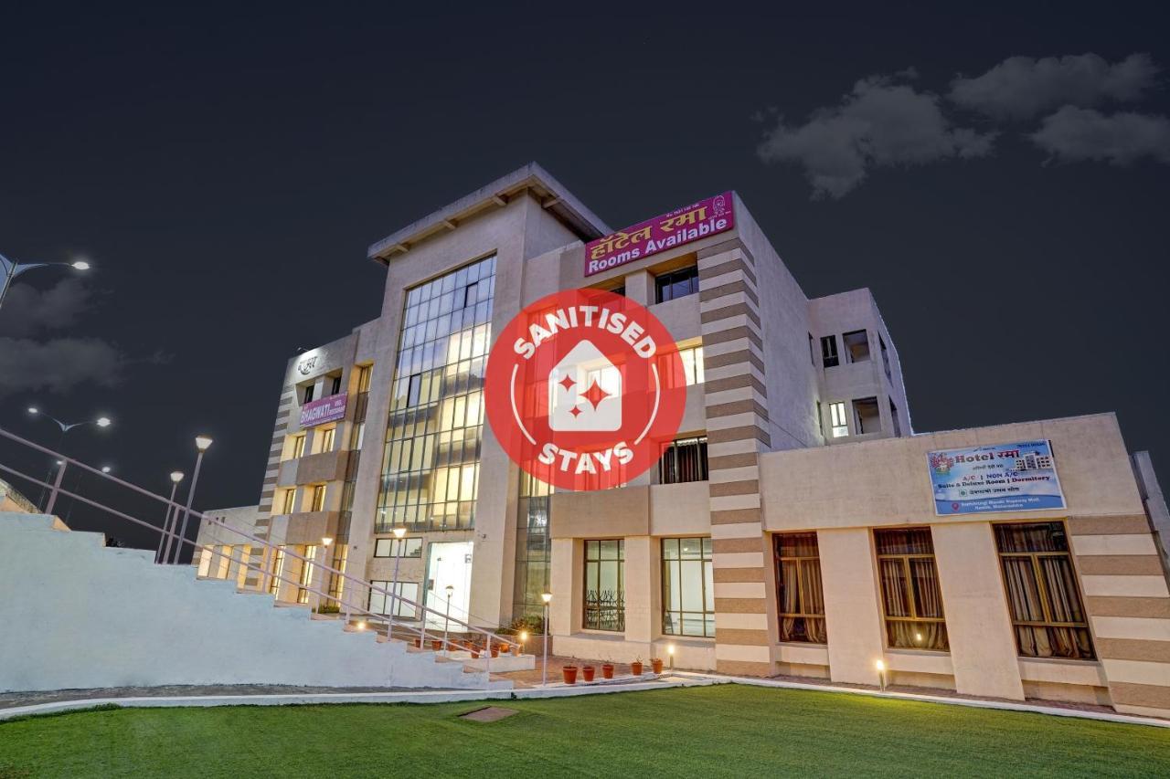 Townhouse Oak Hotel Rama Nashik Exterior photo